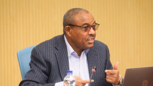 Read more about the article <strong>Former PM Calls on Ethiopian Diplomats to Prioritize National Interest and Sovereignty</strong>