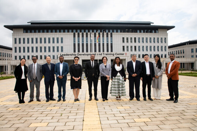 Delegates of the Shanghai Administrative Institute (SAI) visited the African Leadership Excellence Academy (AFLEX)